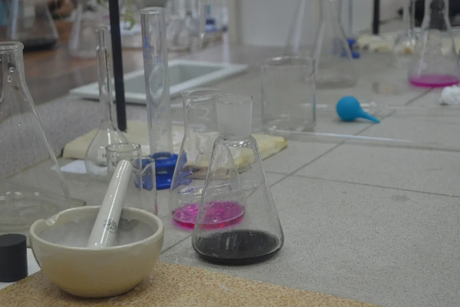 檢測水中的錳離子 檢測水中的錳離子