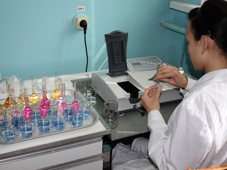 檢測(cè)水中苯胺含量 檢測(cè)水中苯胺含量